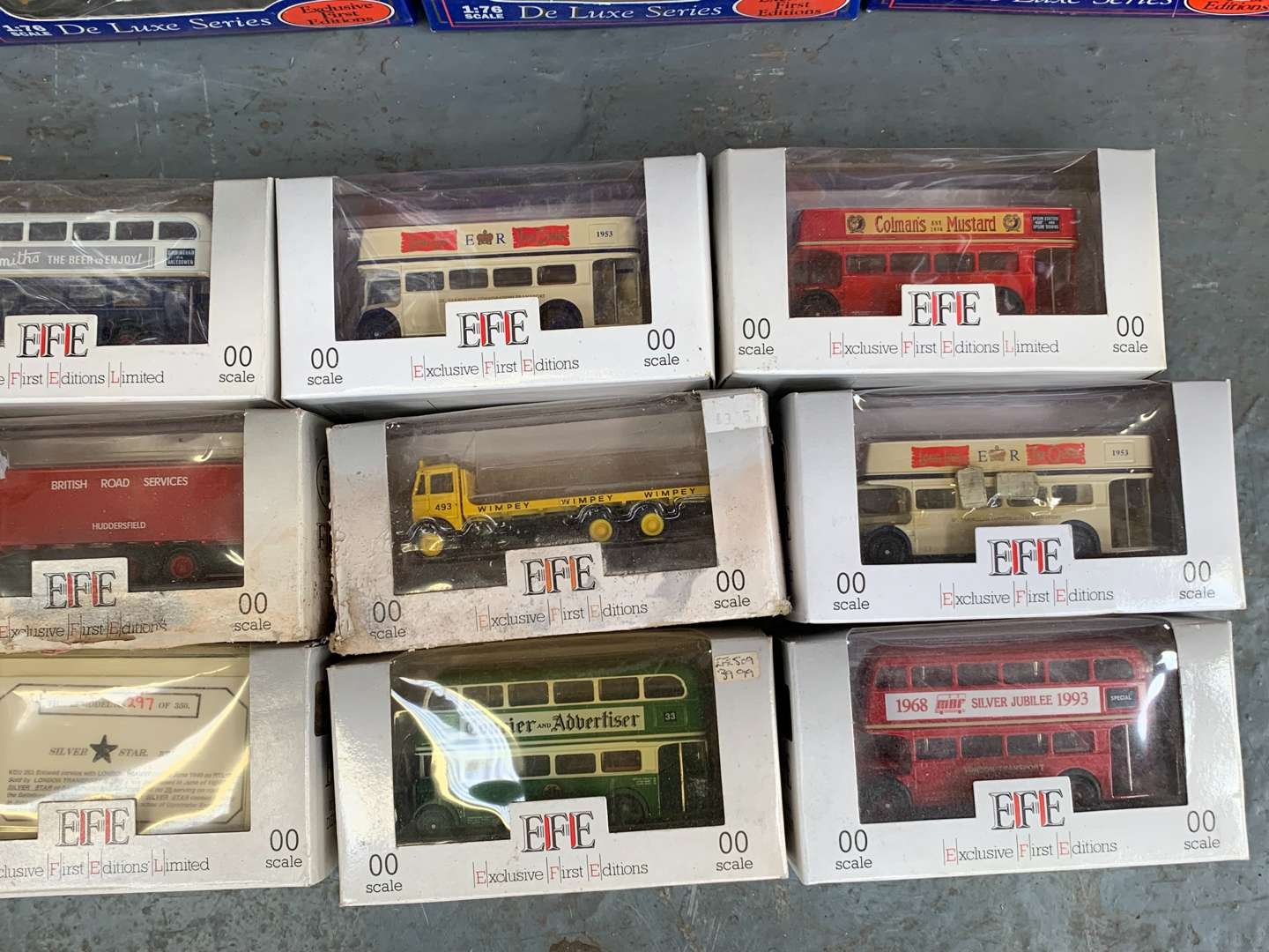 <p>Quantity Boxed Die Cast Model Buses</p>