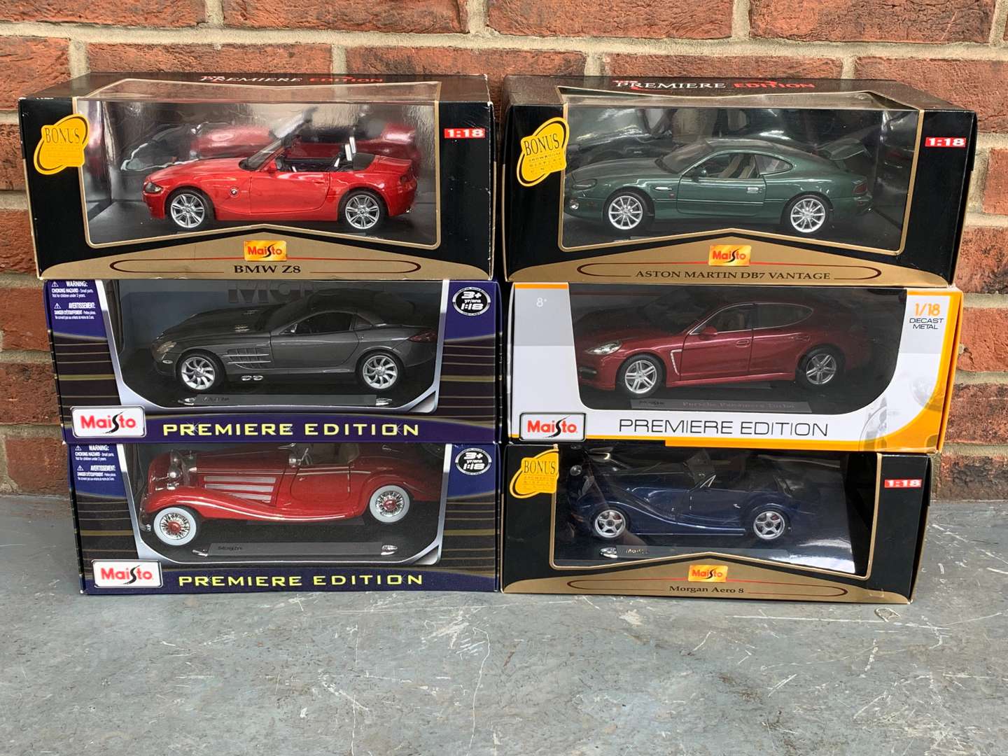 <p>Six Boxed Maisto 1;18 Scale Die Cast Cars</p>