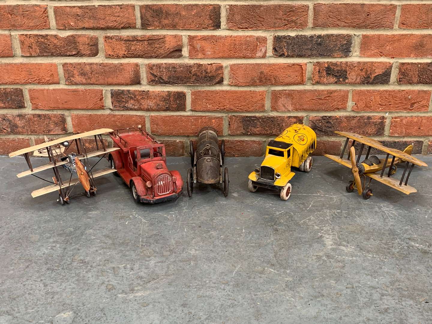 <p>Five Tin Plate Toy's</p>