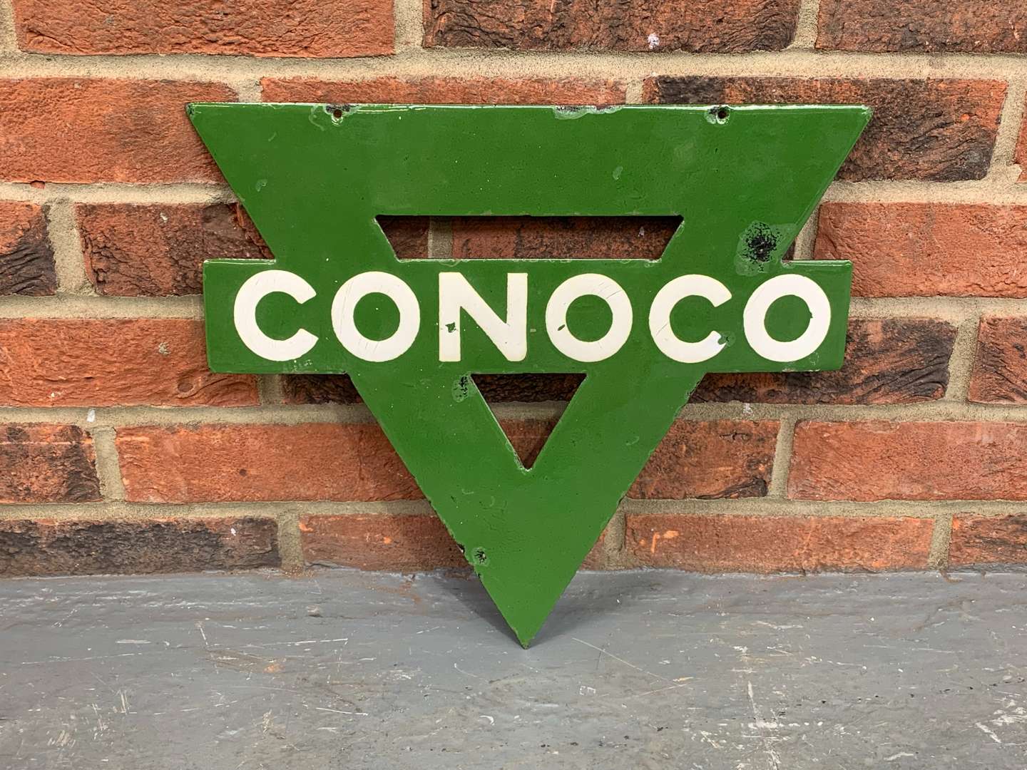 <p>Enamel Conoco Sign</p>