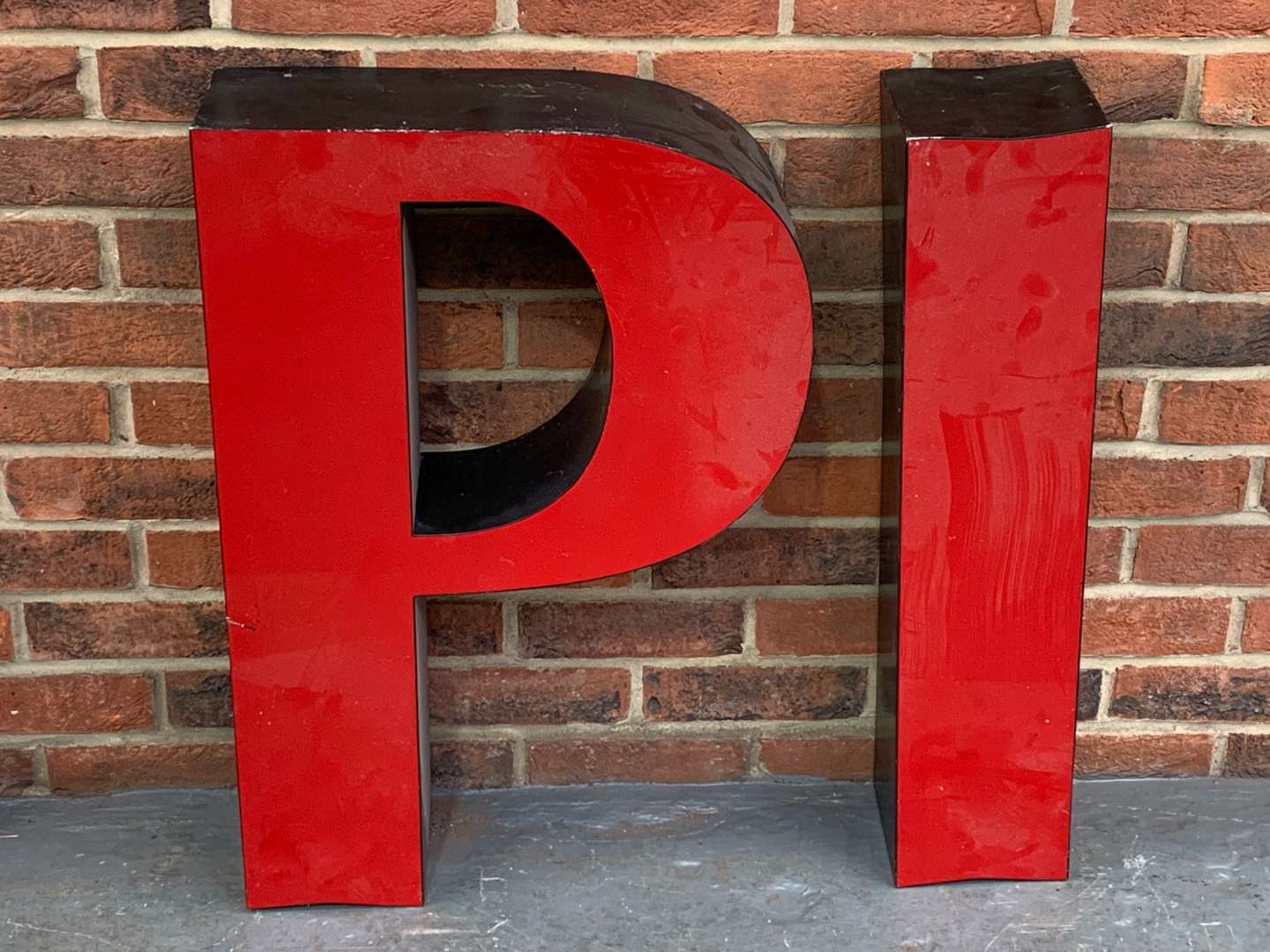 <p>Metal “PI” Shop Display Sign</p>