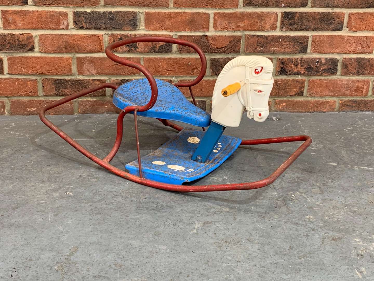 <p>Vintage Metal Childs Rocking Horse&nbsp;</p>