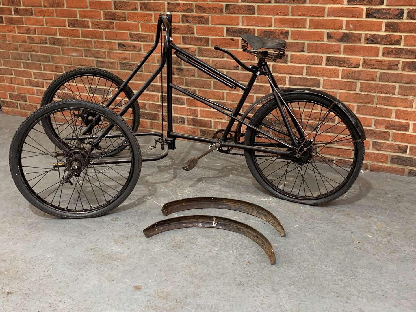 <p>Vintage Pashley Trade Bike (For Restoration)</p>