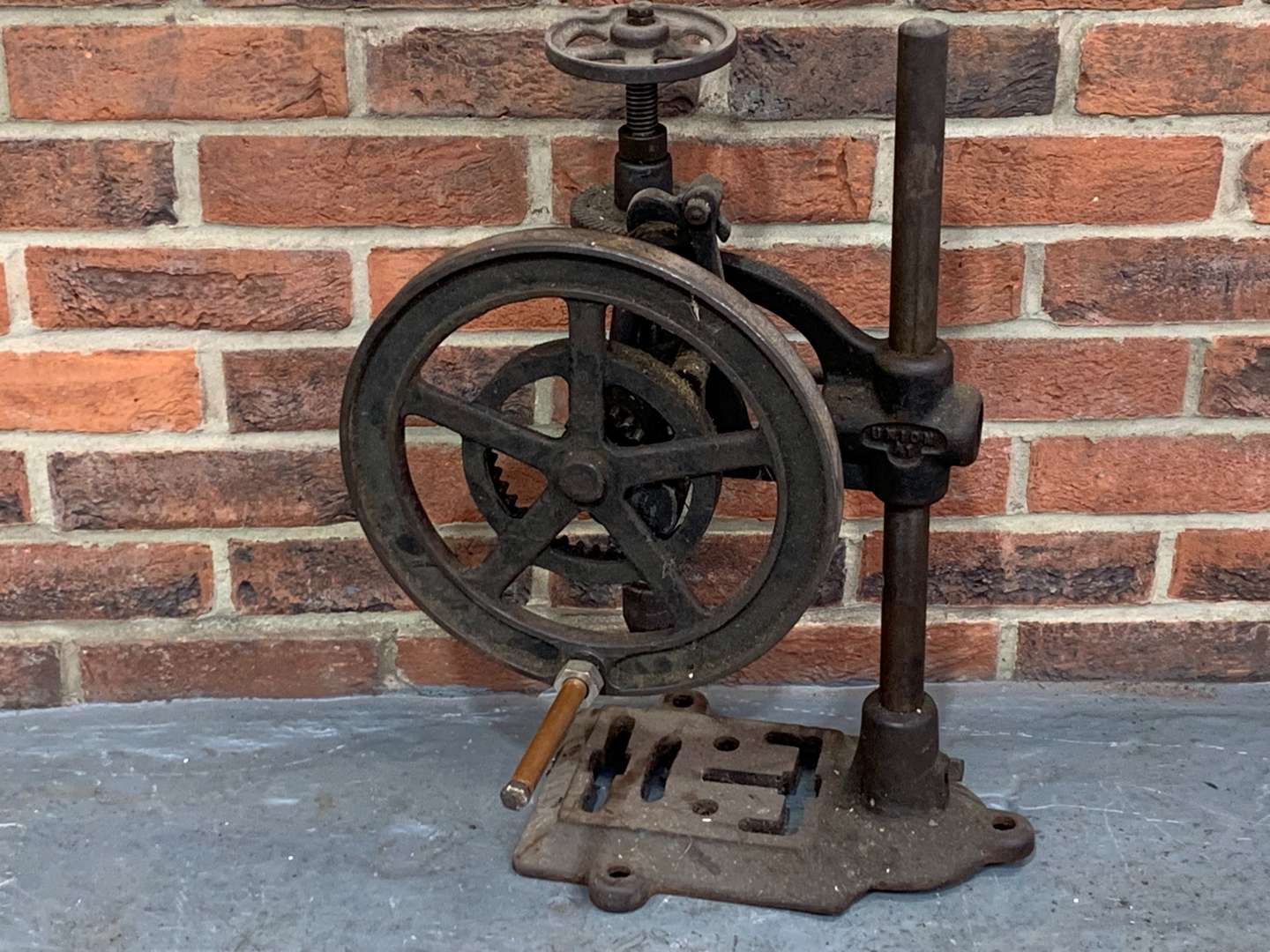 <p>Vintage Union Pillar Drill</p>