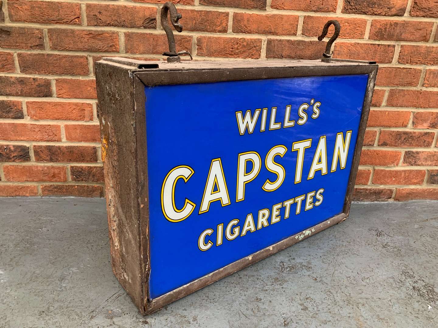 <p>Original 1920/30's Glass Wills Capstan Cigarettes Sign A/F&nbsp;</p>