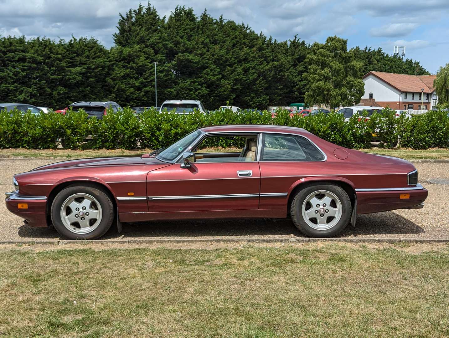 <p>1994 JAGUAR XJ-S 4.0 AUTO</p>