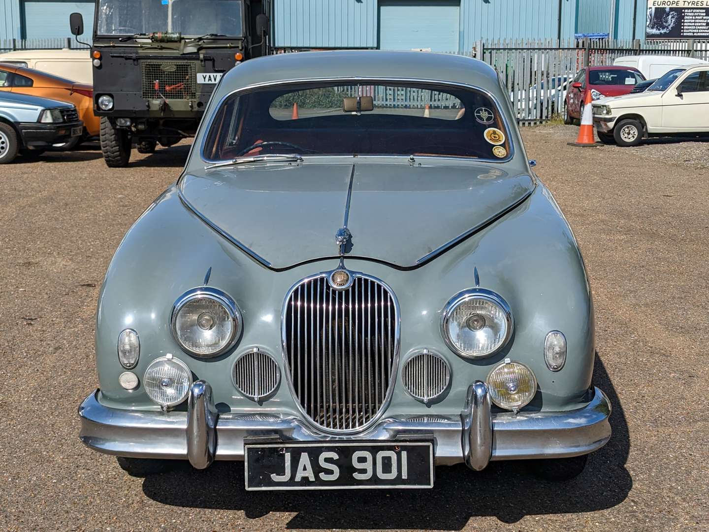 <p>1959 JAGUAR MKI 2.4&nbsp;</p>