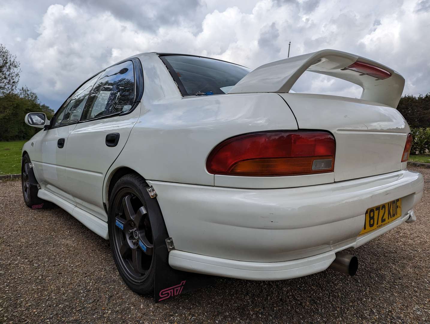 <p>1999 SUBARU IMPREZA TURBO 2000 AWD</p>