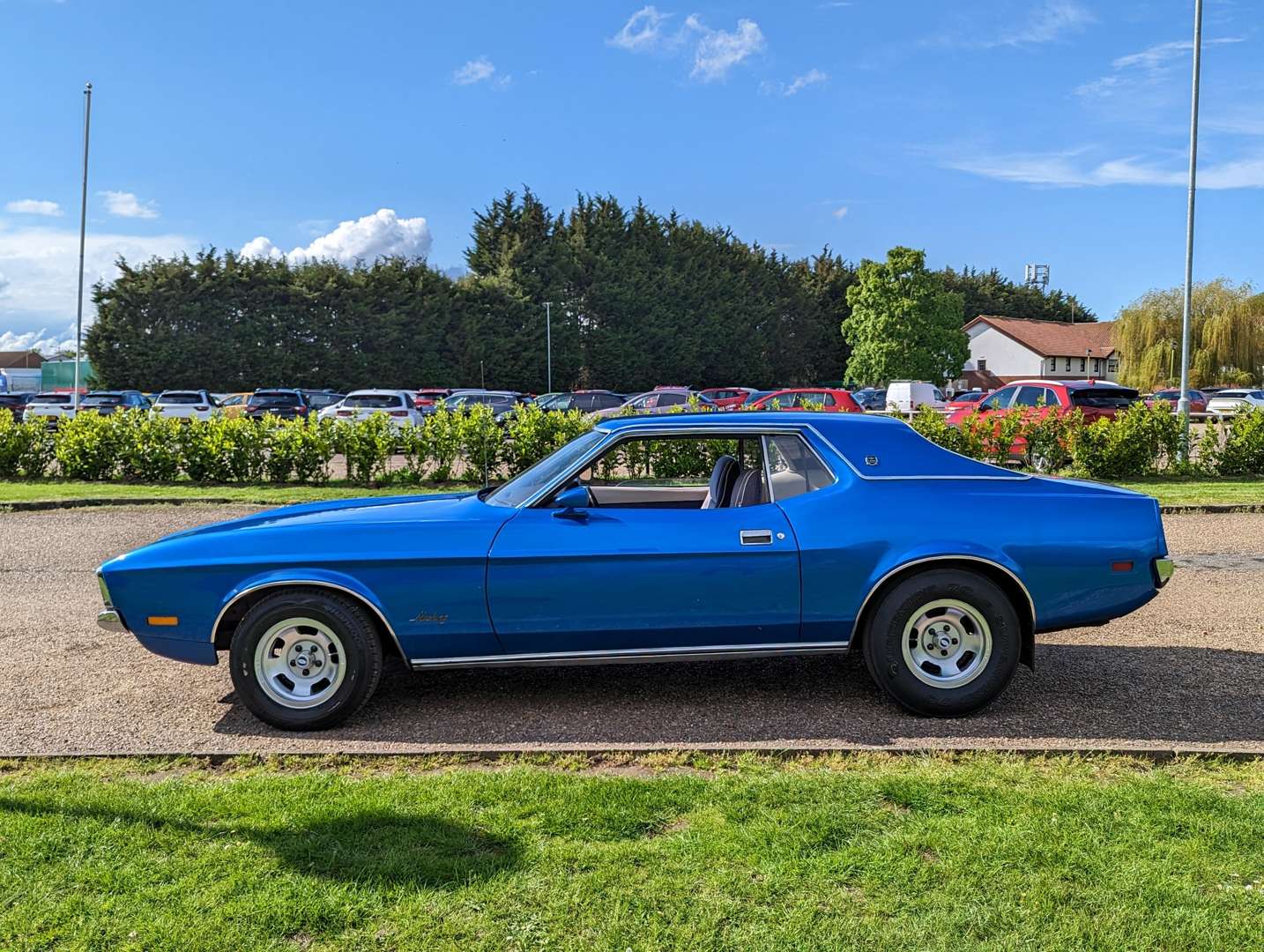 <p>1972 FORD MUSTANG 4.9 V8 AUTO LHD</p>