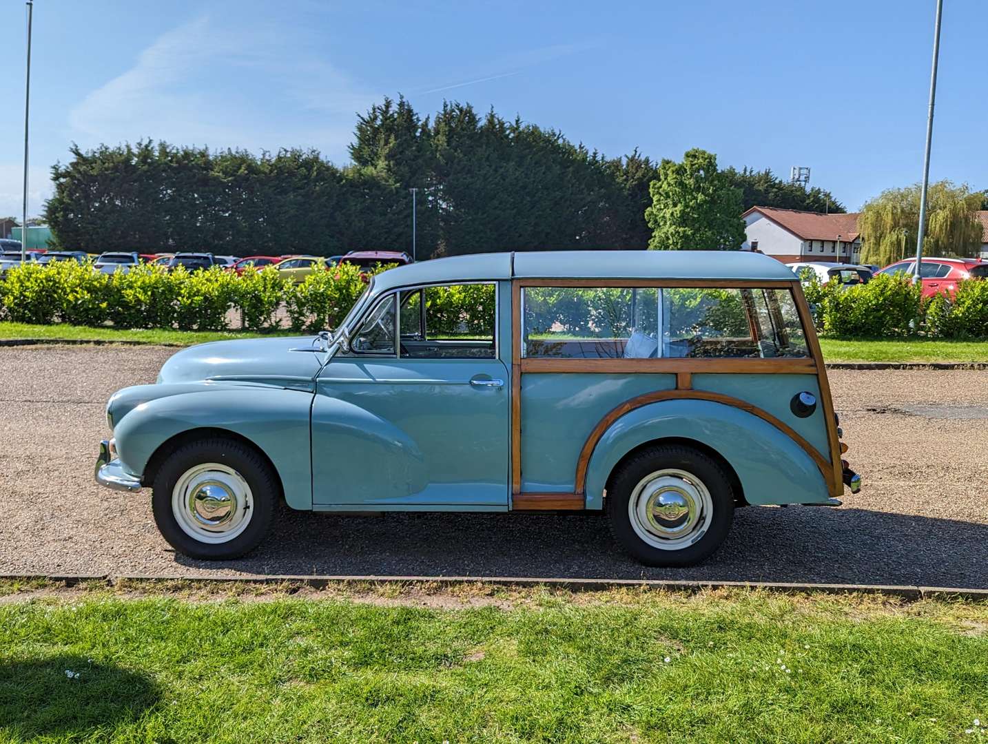 <p>1970 MORRIS MINOR TRAVELLER</p>