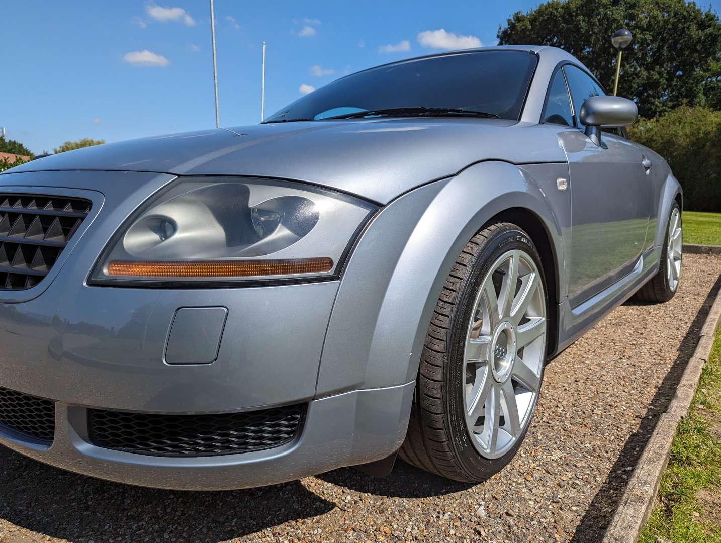 <p>2003 AUDI TT QUATTRO (225 BHP) 24,022 MILES</p>