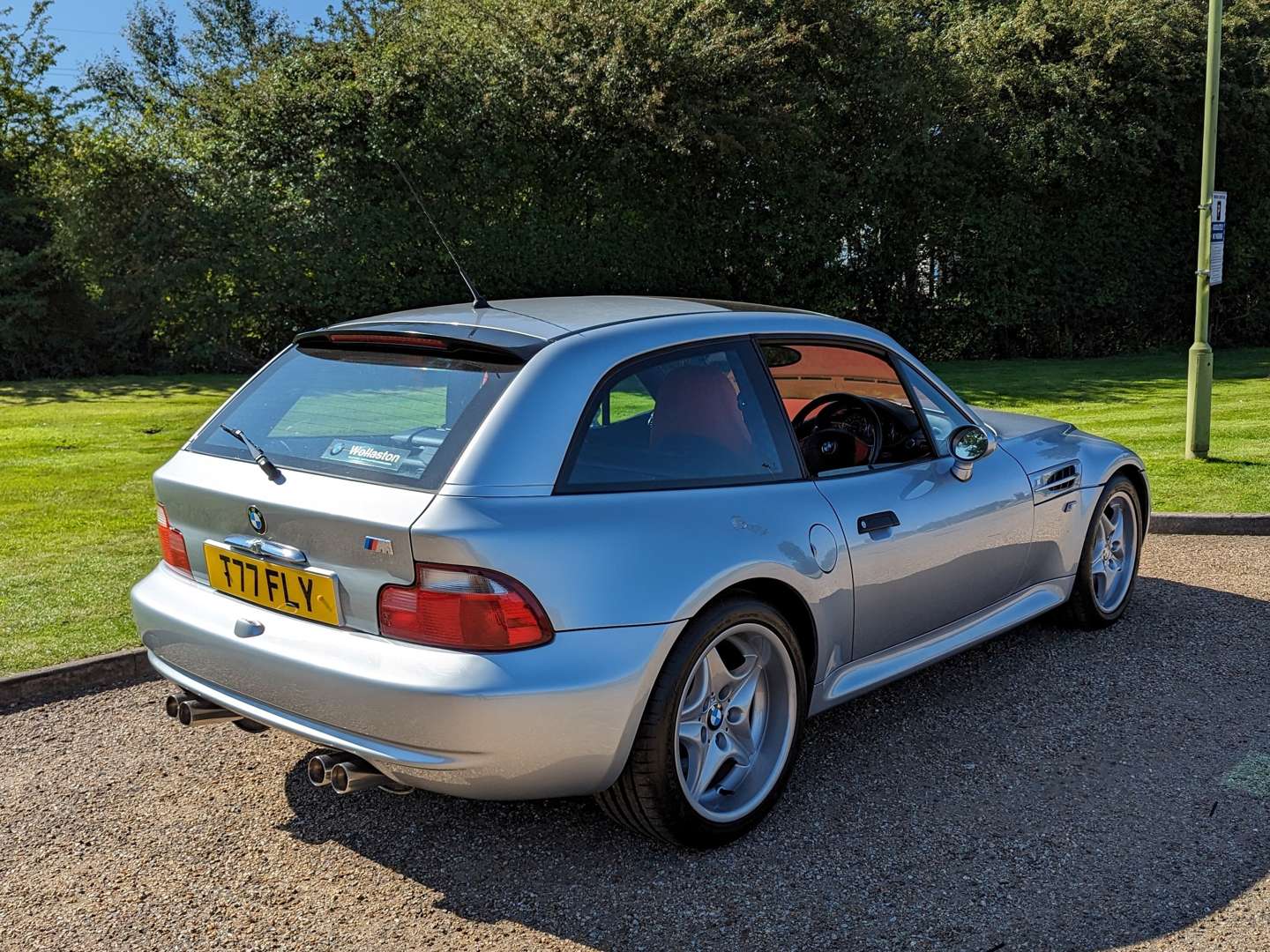 <p>1999 BMW Z3 M COUPE 31,800 MILES</p>