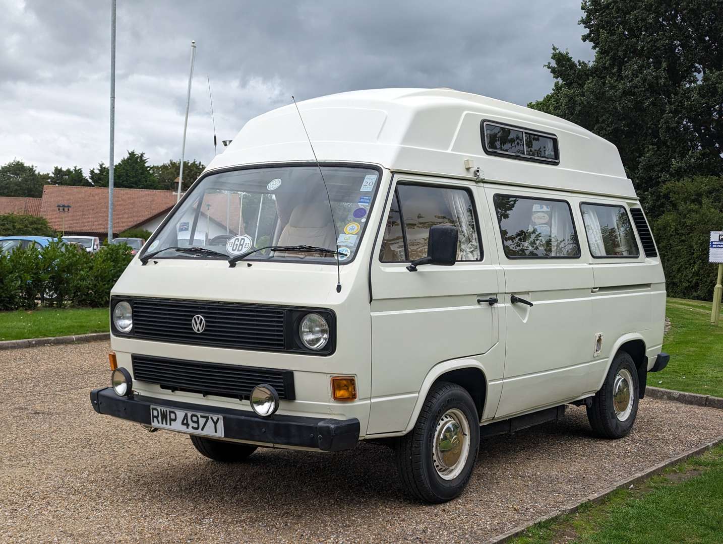 <p>1983 VW T25 CAMPER</p>