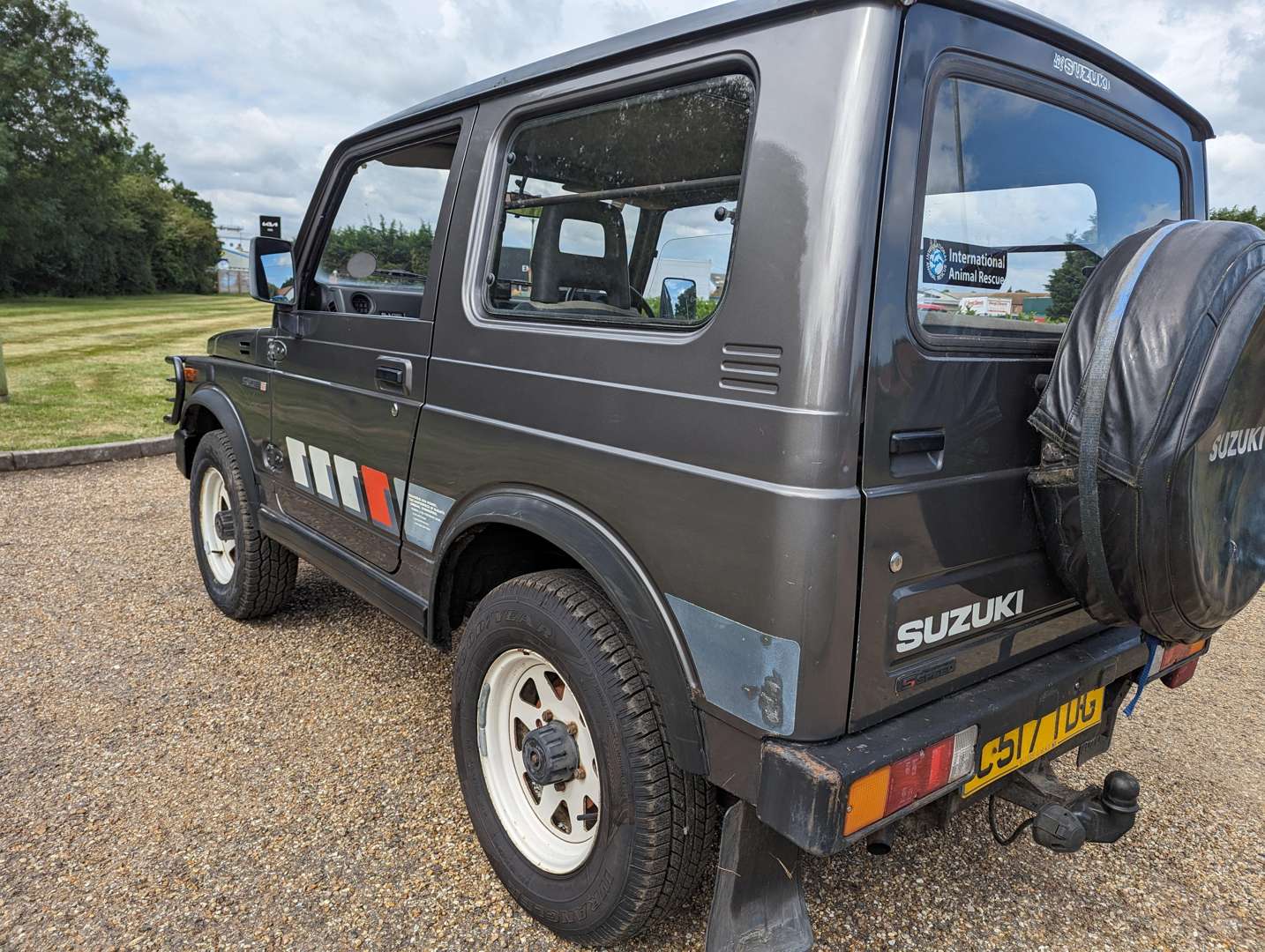 <p>1985 SUZUKI SJ 413 VX</p>