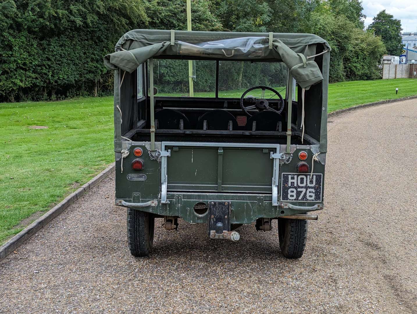 <p>1950 LAND ROVER 80" SWB SERIES I PREVIOUSLY OWNED BY CHRIS REA</p>