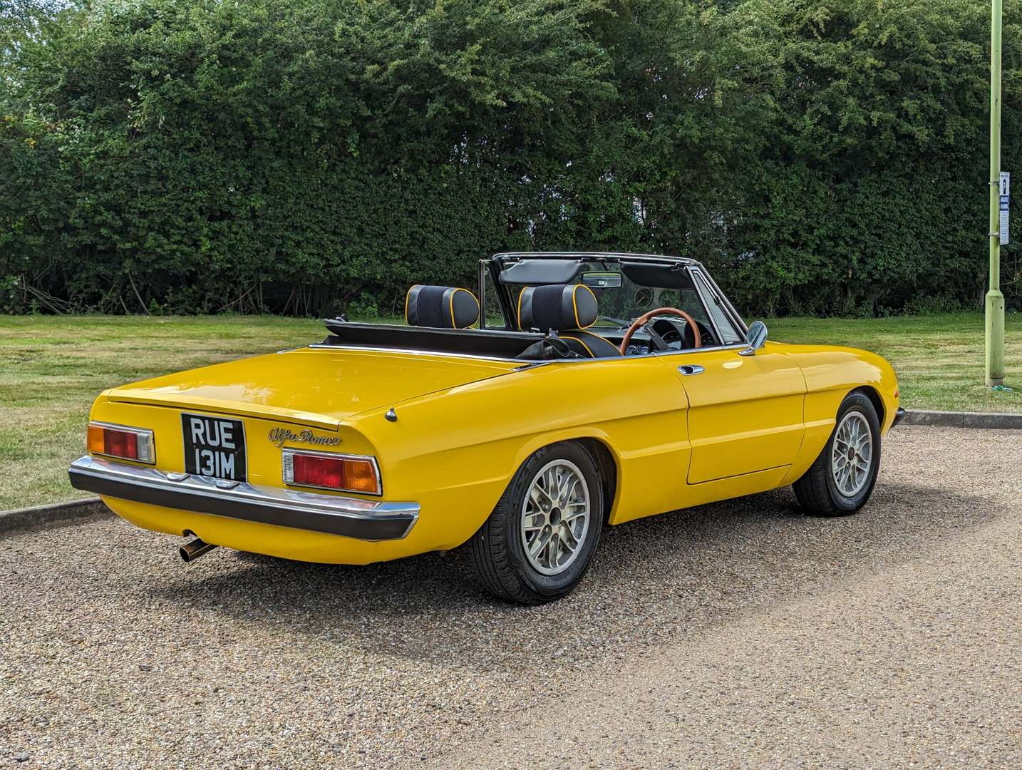 <p>1974 ALFA ROMEO 2000 SPIDER VELOCE S2</p>