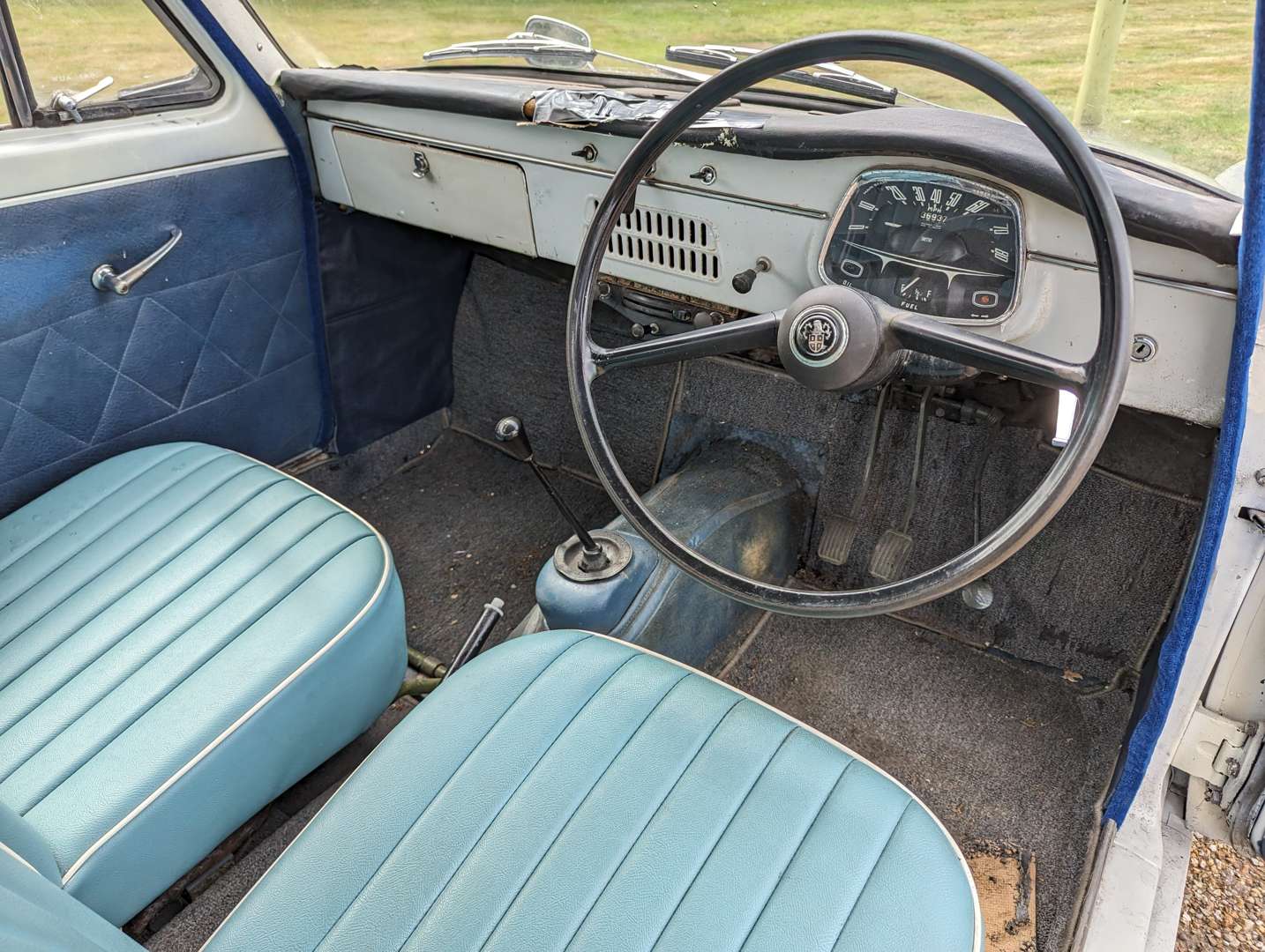 <p>1960 AUSTIN A40 FARINA MKI</p>