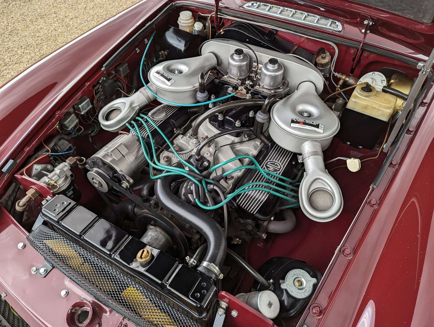 <p>1973 MG B GT V8</p>