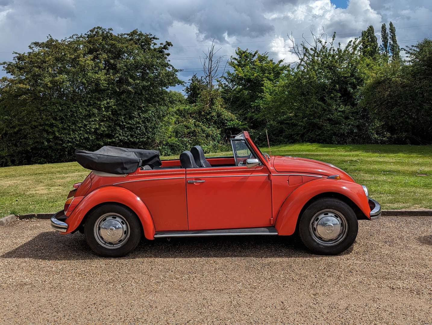 <p>1968 VW BEETLE CABRIOLET LHD</p>