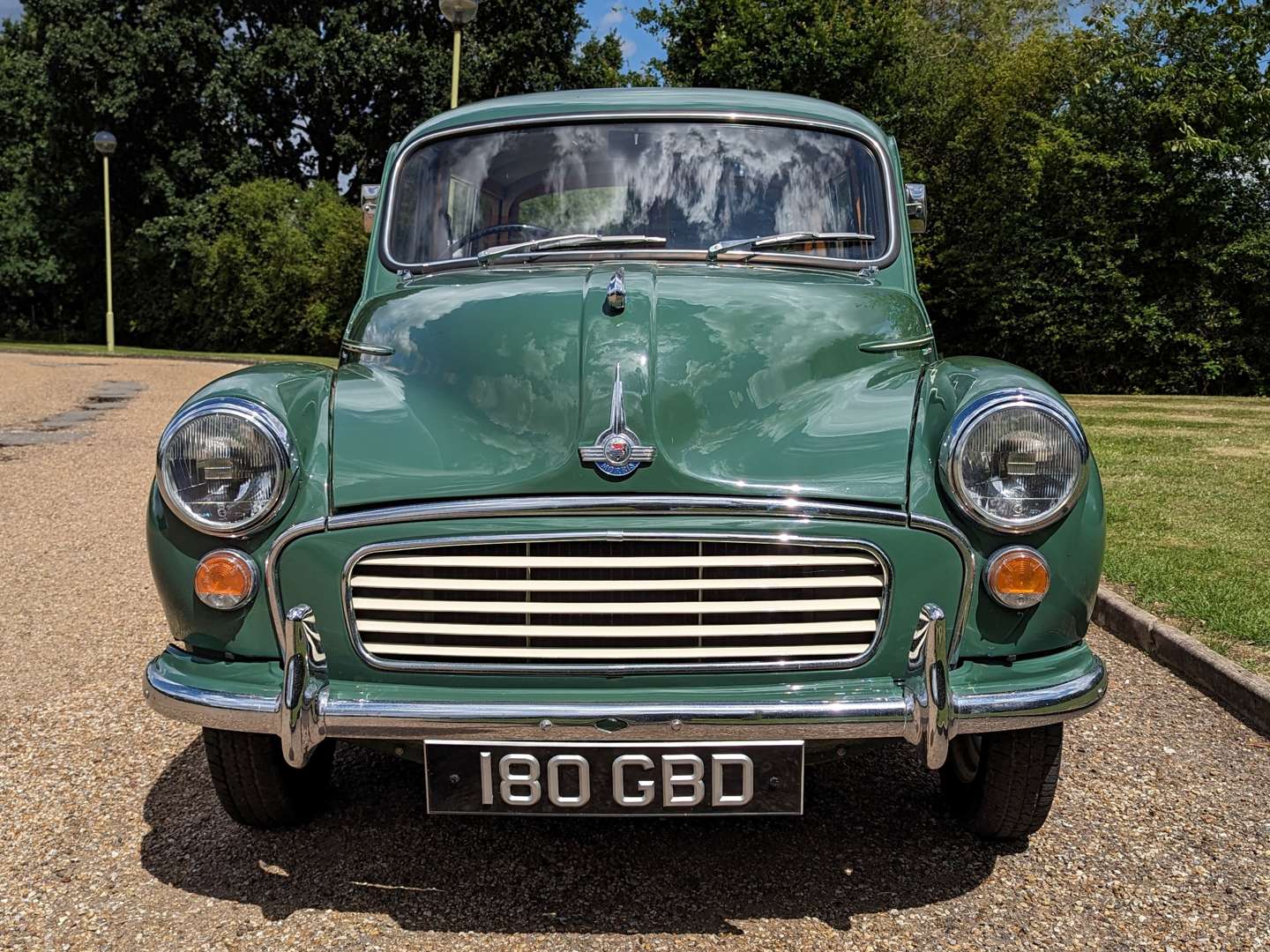 <p>1964 MORRIS MINOR TRAVELLER</p>