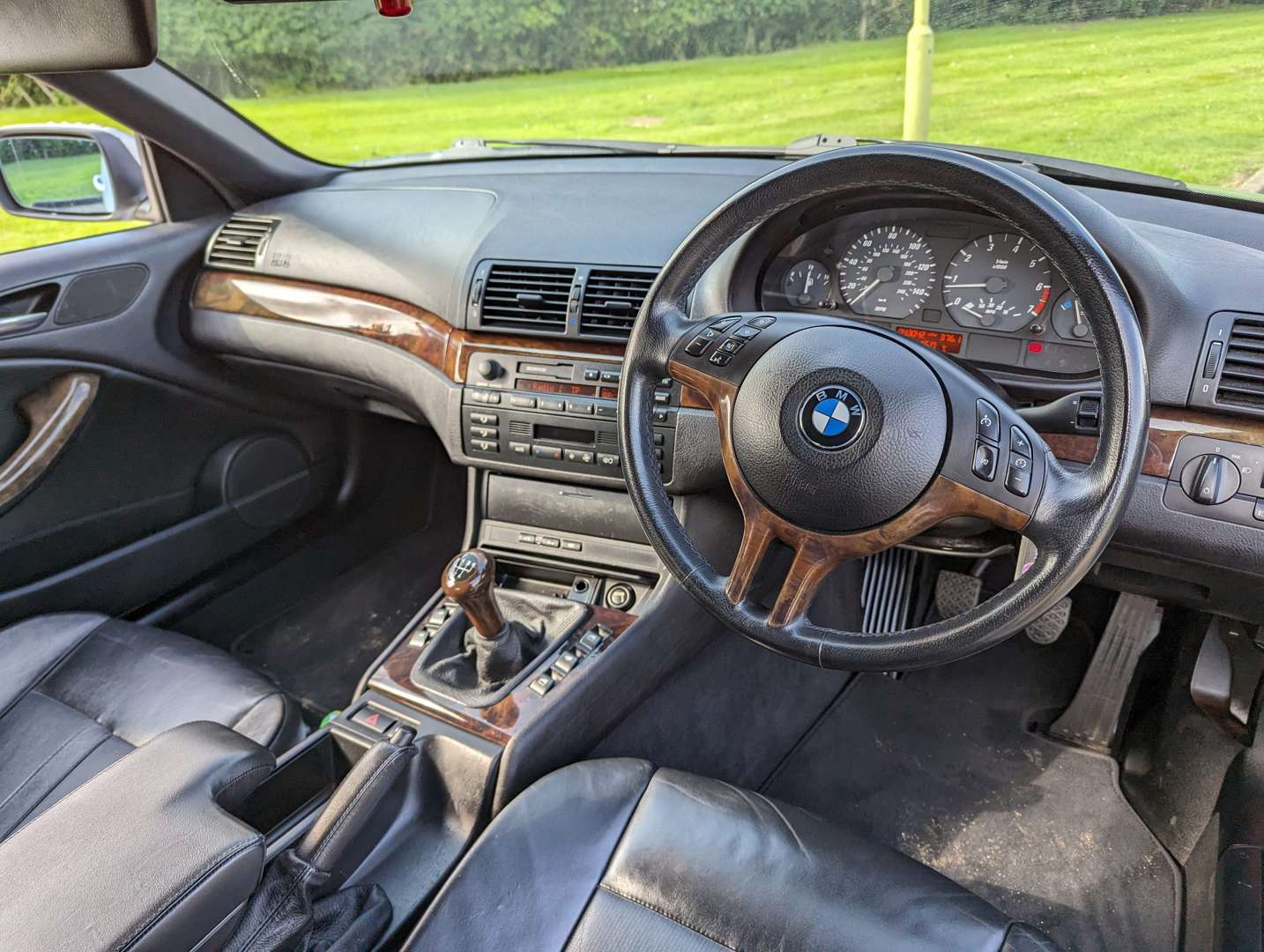 <p>2002 BMW 320CI CONVERTIBLE&nbsp;</p>