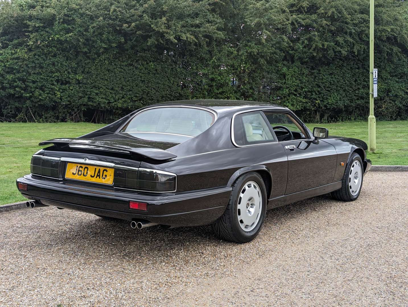 <p>1992 JAGUAR XJR-S 6.0 AUTO</p>