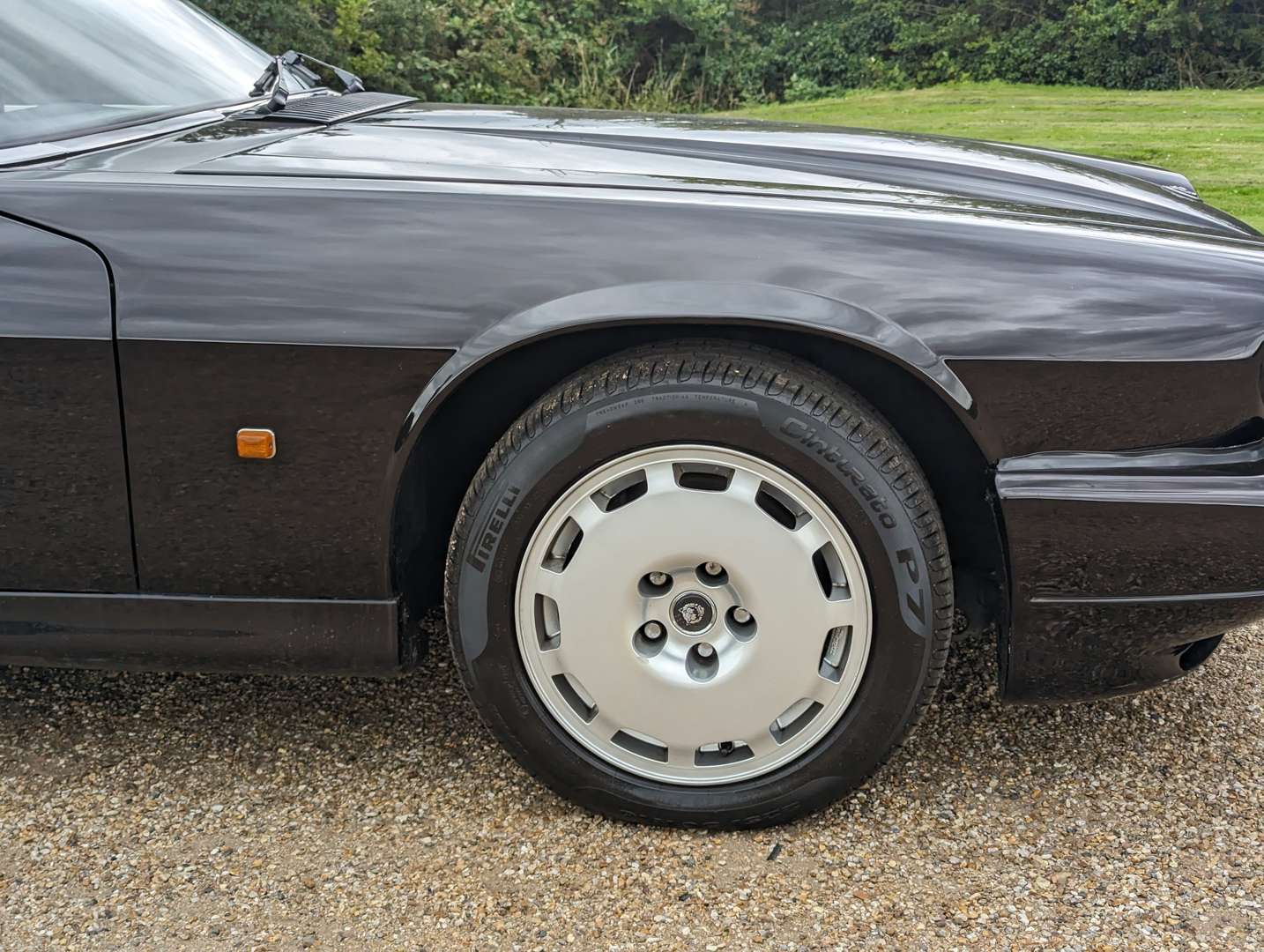 <p>1992 JAGUAR XJR-S 6.0 AUTO</p>