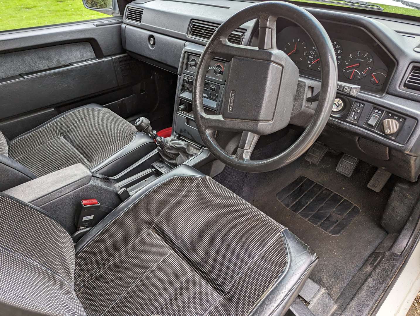 <p>1992 VOLVO 940 SE TURBO ESTATE&nbsp;</p>