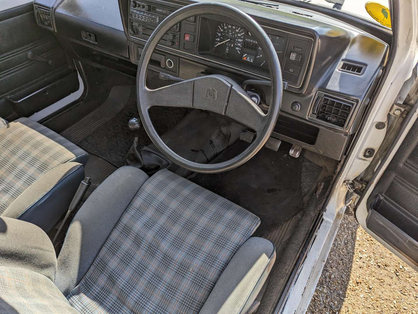 <p>1990 VW CADDY</p>