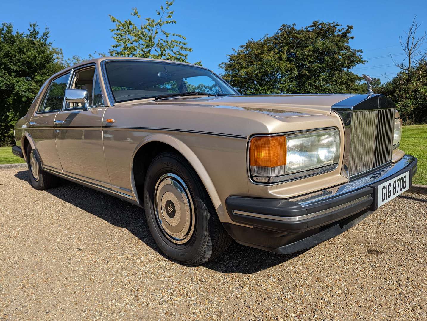 <p>1988 ROLLS ROYCE SILVER SPIRIT&nbsp;</p>