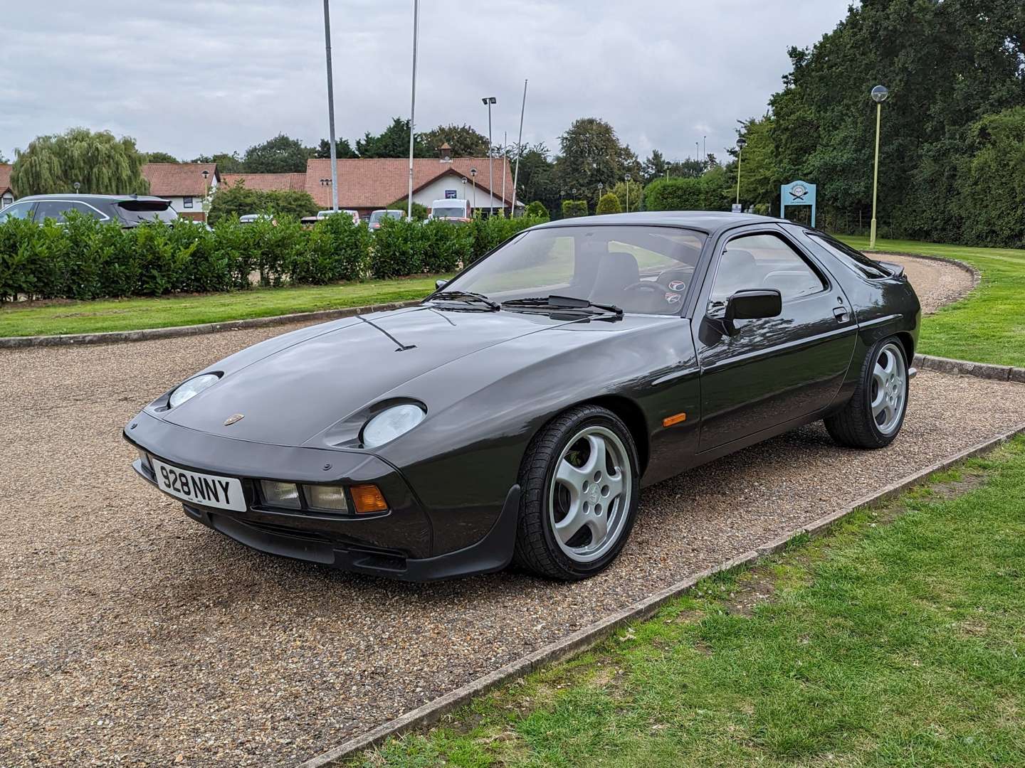 <p>1980 PORSCHE 928 LHD</p>