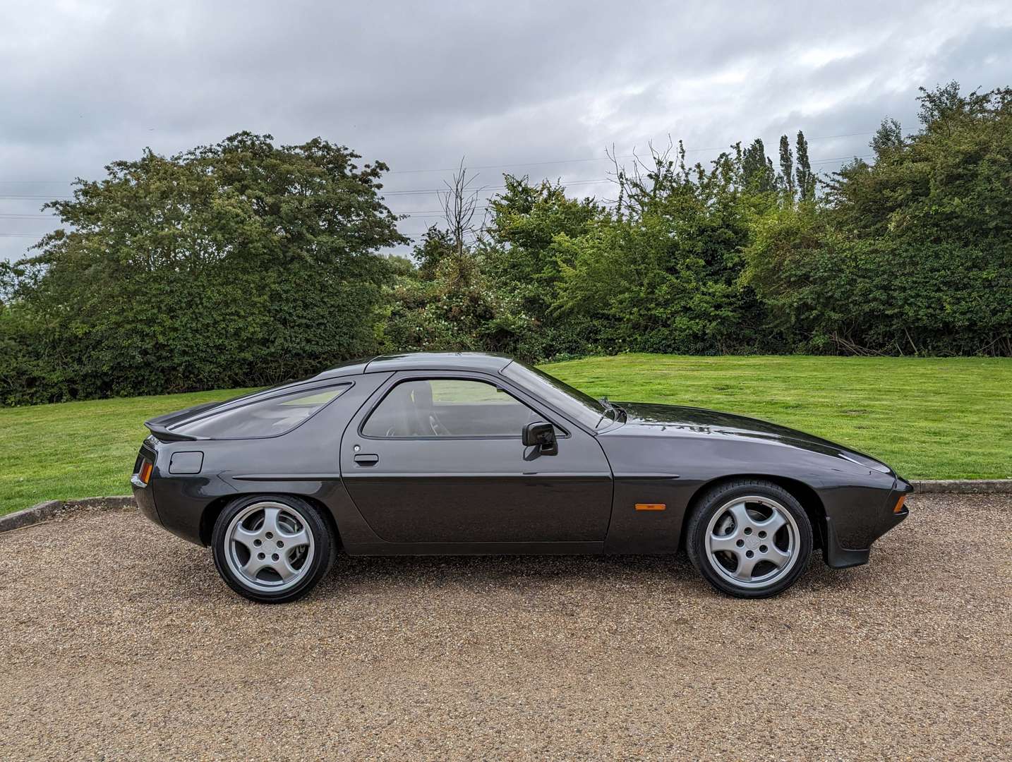 <p>1980 PORSCHE 928 LHD</p>