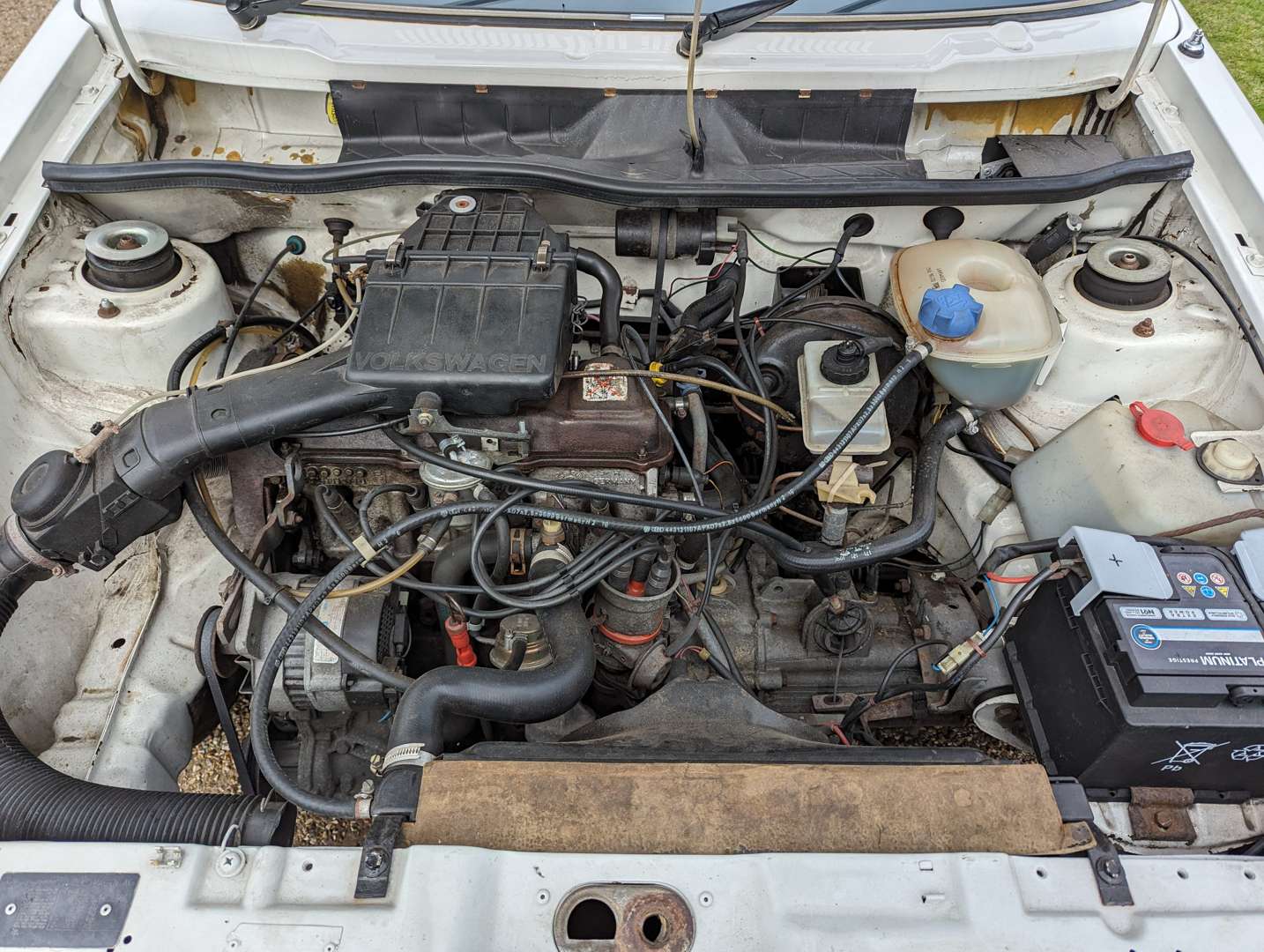 <p>1987 VW GOLF 1.6 CABRIOLET</p>