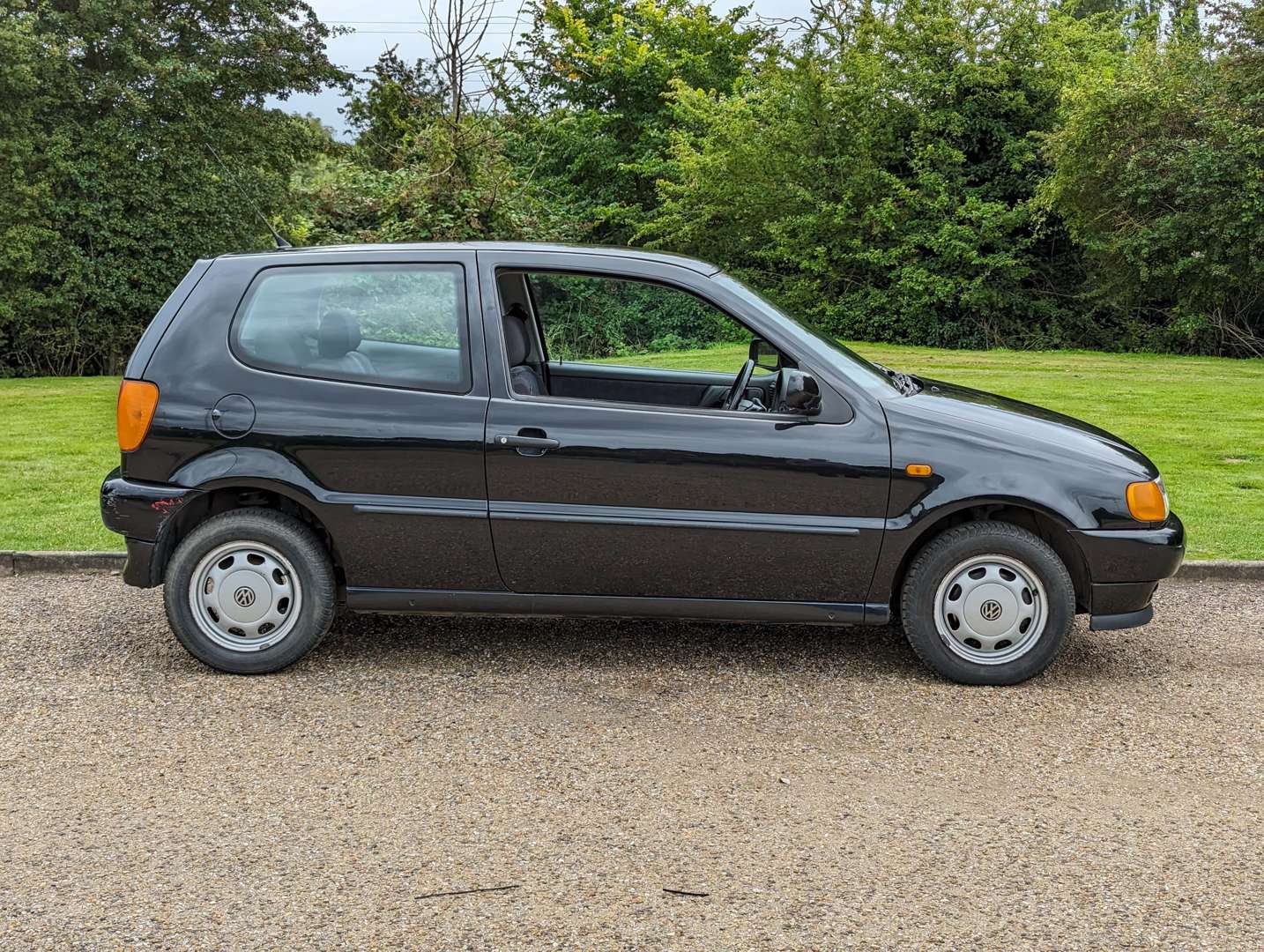 <p>1997 VW POLO 1.4 CL ONE OWNER&nbsp;</p>