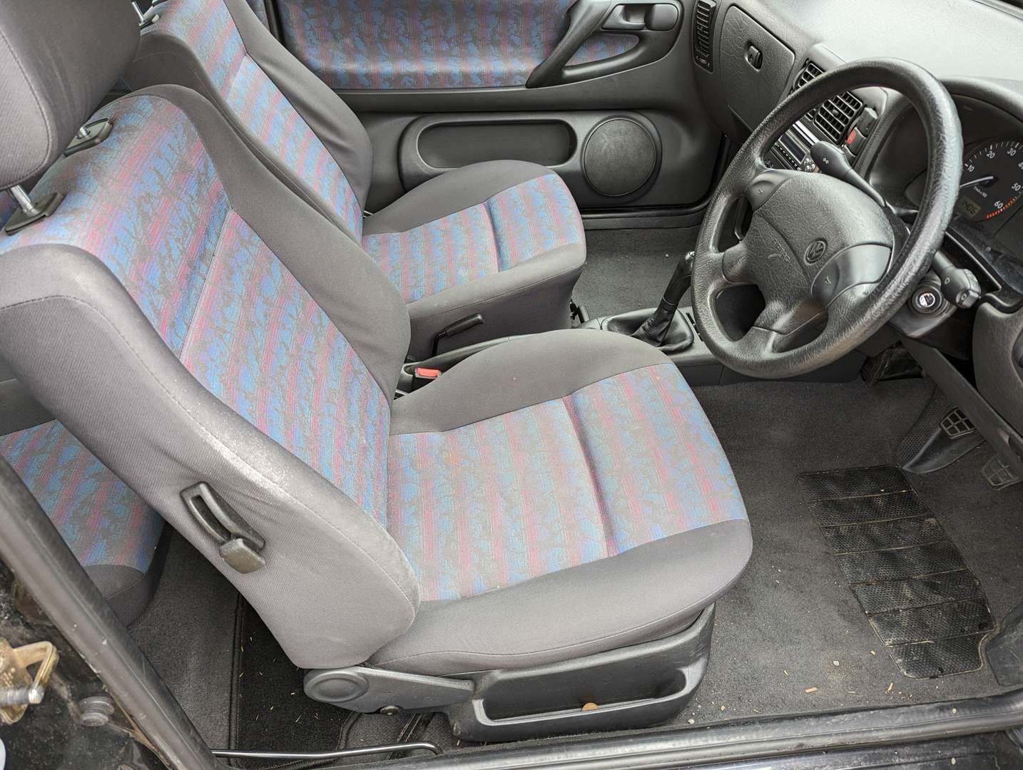 <p>1997 VW POLO 1.4 CL ONE OWNER&nbsp;</p>