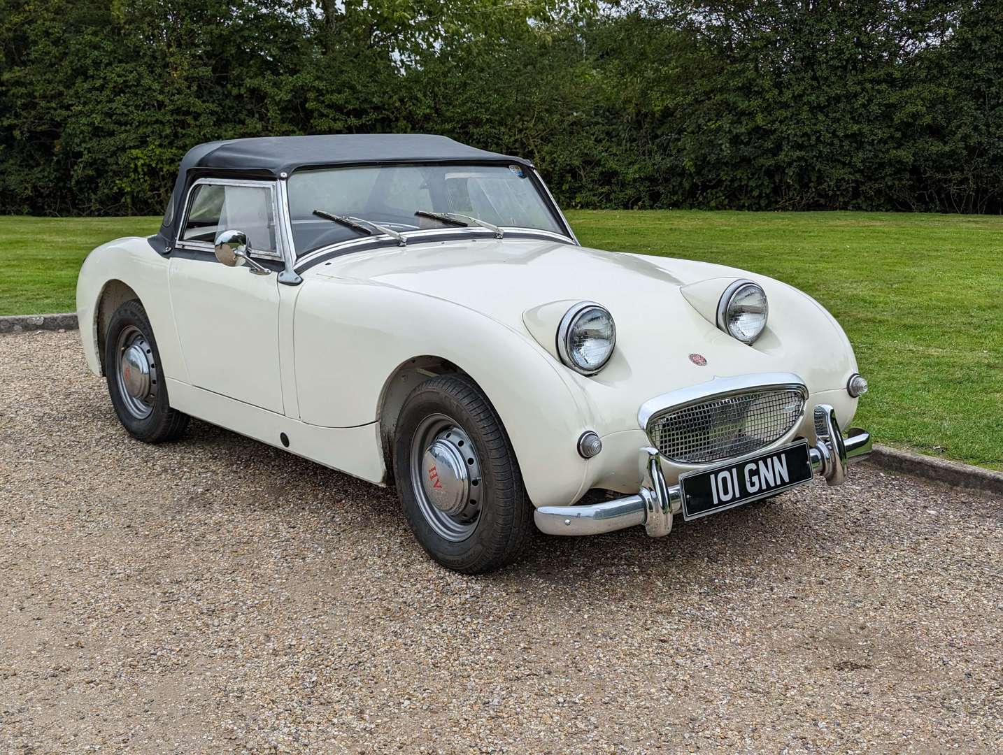 <p>1960 AUSTIN HEALEY ‘FROGEYE’ SPRITE&nbsp;</p>