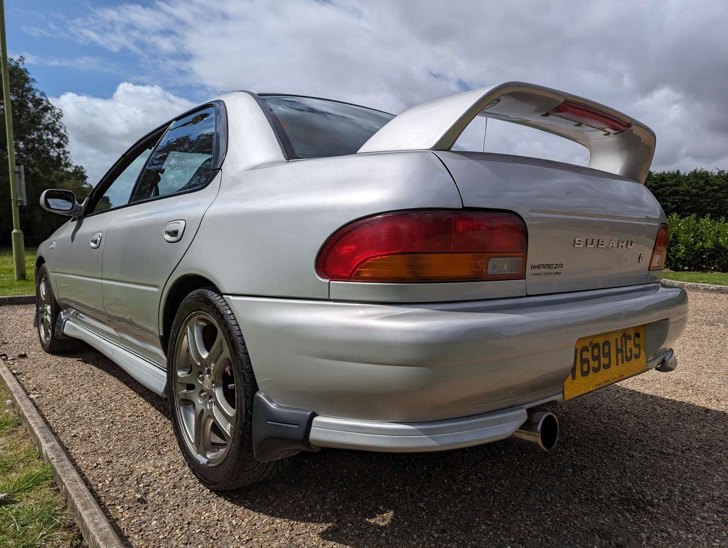 <p>2000 SUBARU IMPREZA TURBO 2000 AWD</p>