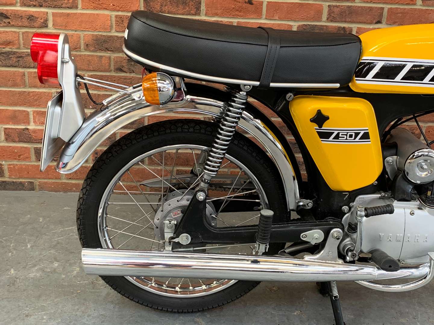 <p>1976 YAMAHA FS1</p>