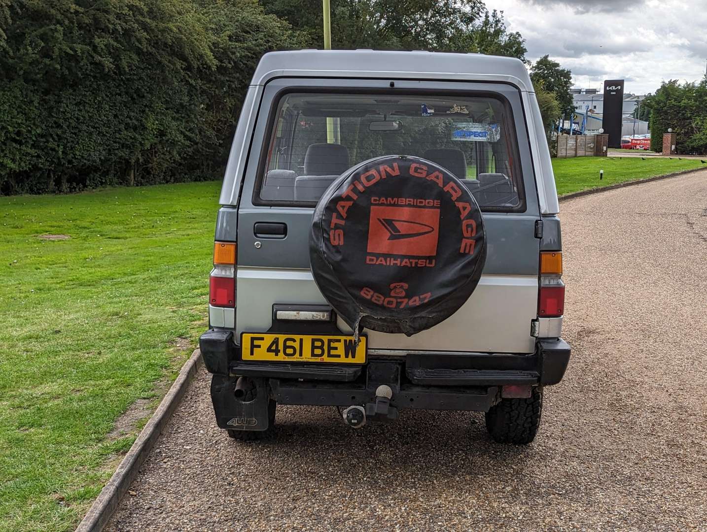 <p>1989 DAIHATSU FOURTRAK EL</p>