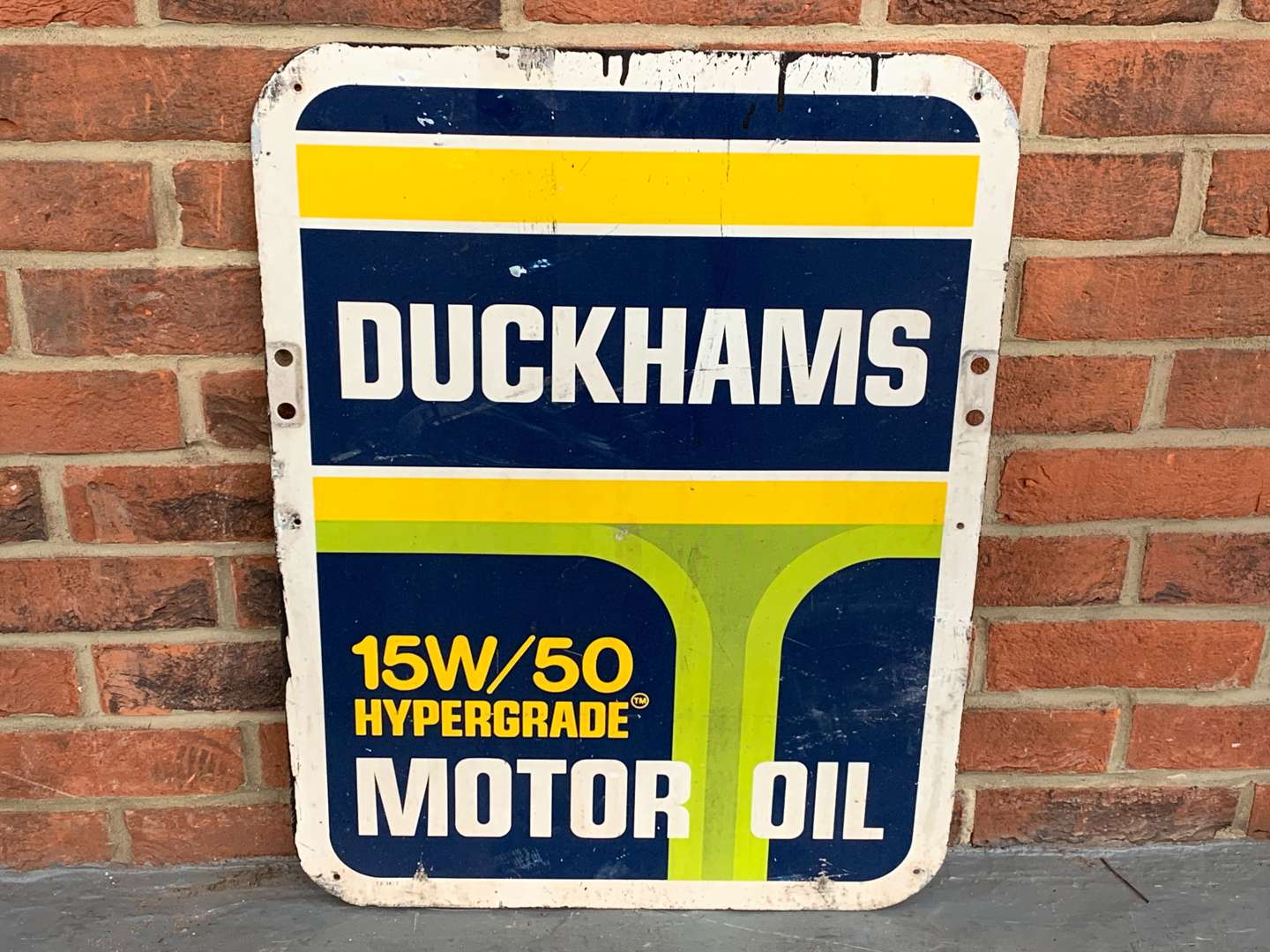 <p>Duckhams Motor Oils Aluminium Sign</p>