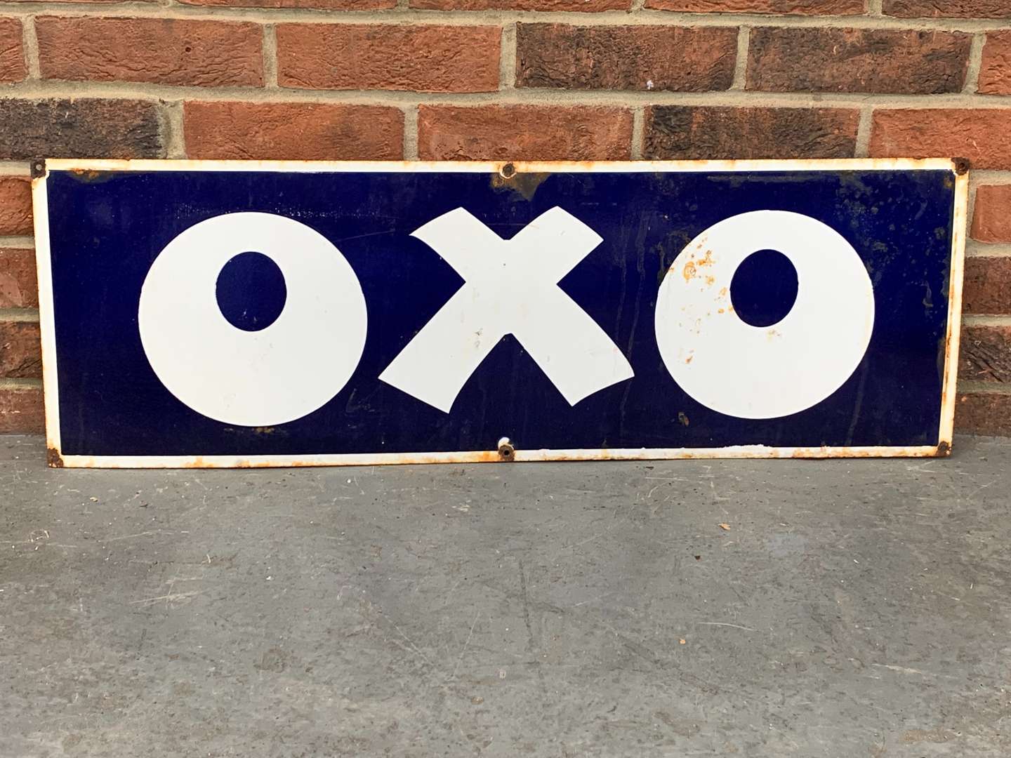 <p>Enamel OXO Sign</p>