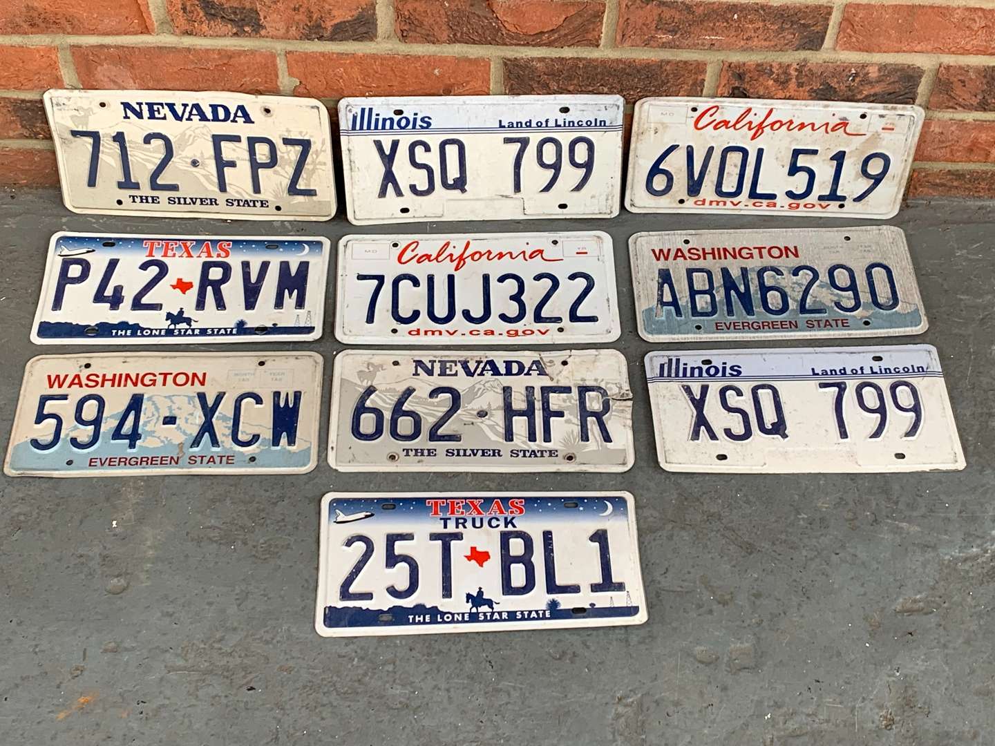 <p>Ten American Number Plates</p>