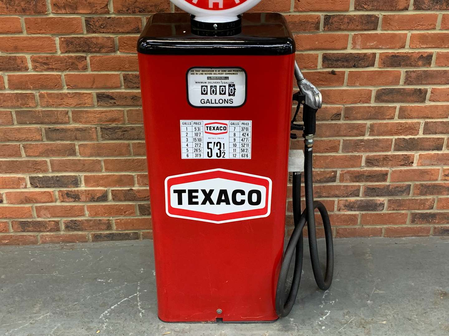 <p>Restored Tokheim Texaco Liveried Petrol Pump</p>