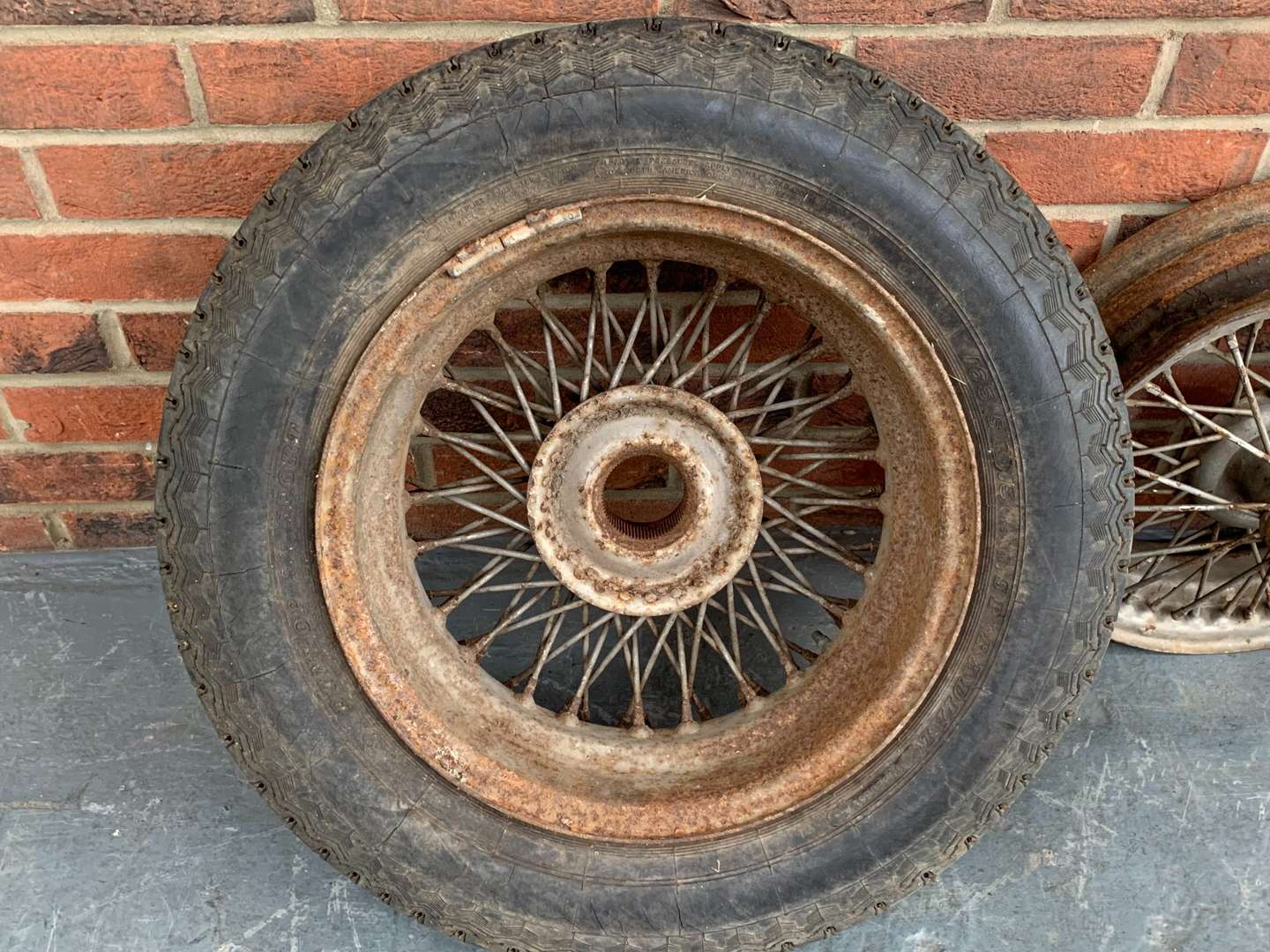 <p>Four Wire Wheels&nbsp;</p>