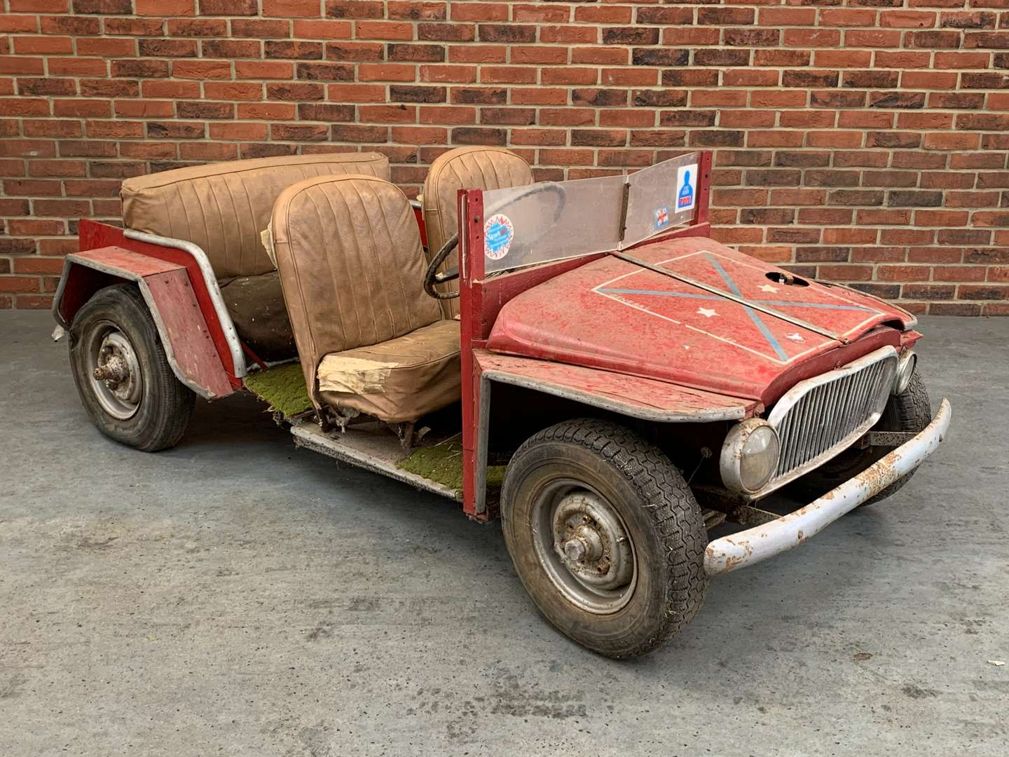 <p>Wooden and Metal Framed Childs Petrol Car (For Restoration)</p>