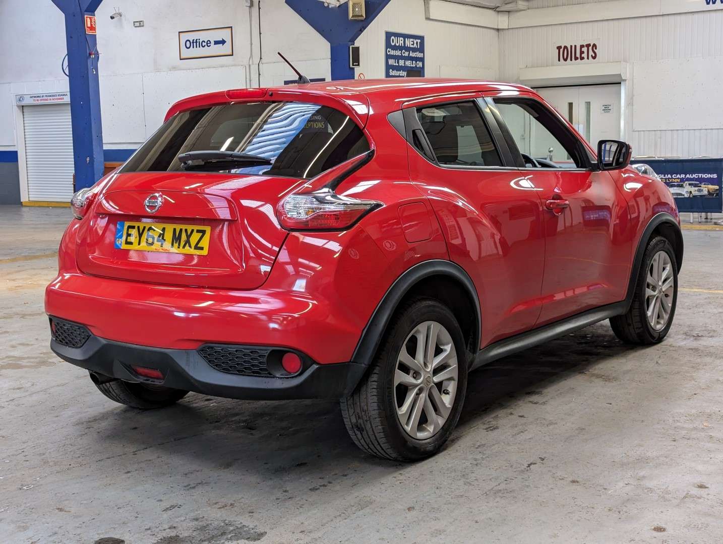 <p>2014 NISSAN JUKE ACENTA DIG-T</p>