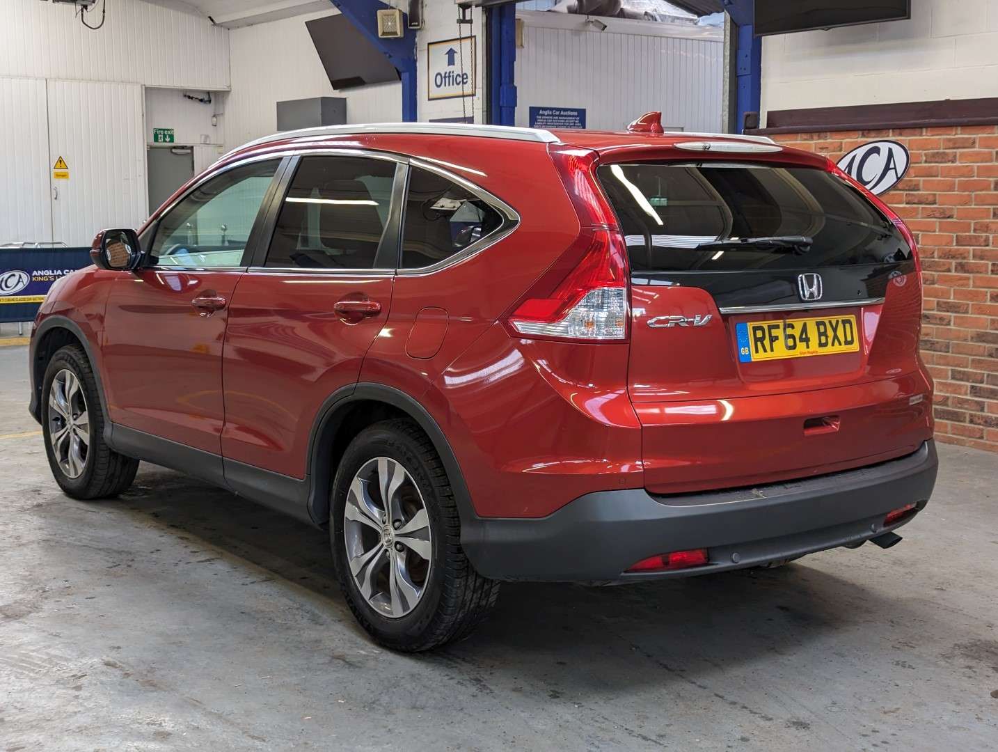 <p>2015 HONDA CR-V EX I-DTEC</p>