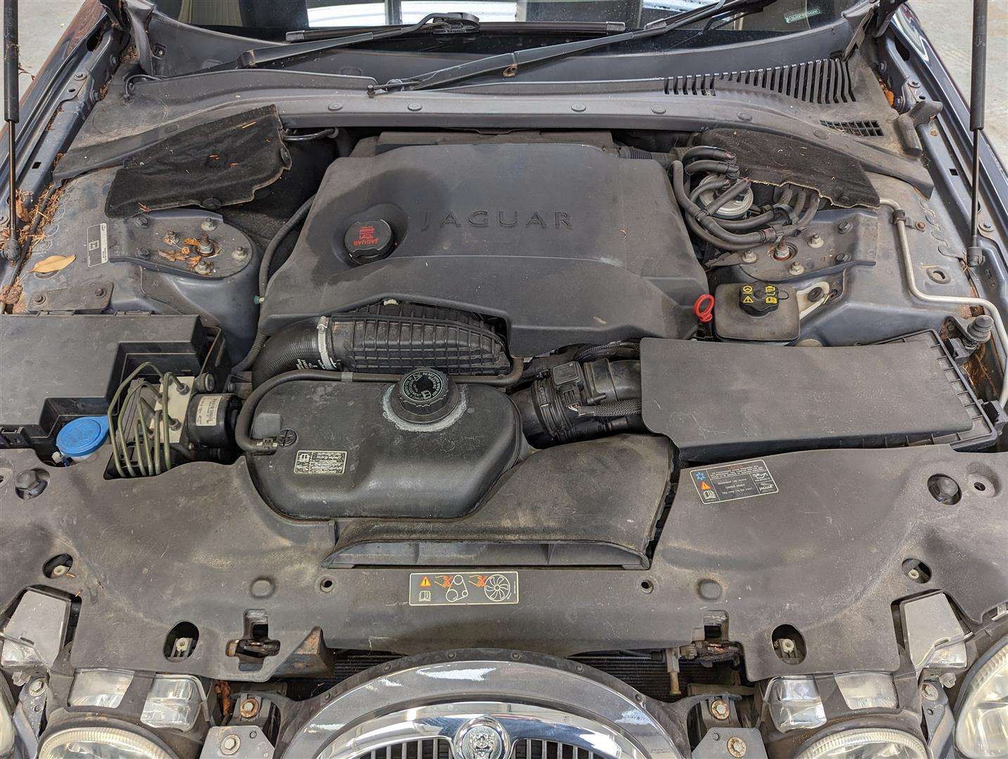 <p>2005 JAGUAR S-TYPE SE DIESEL AUTO</p>