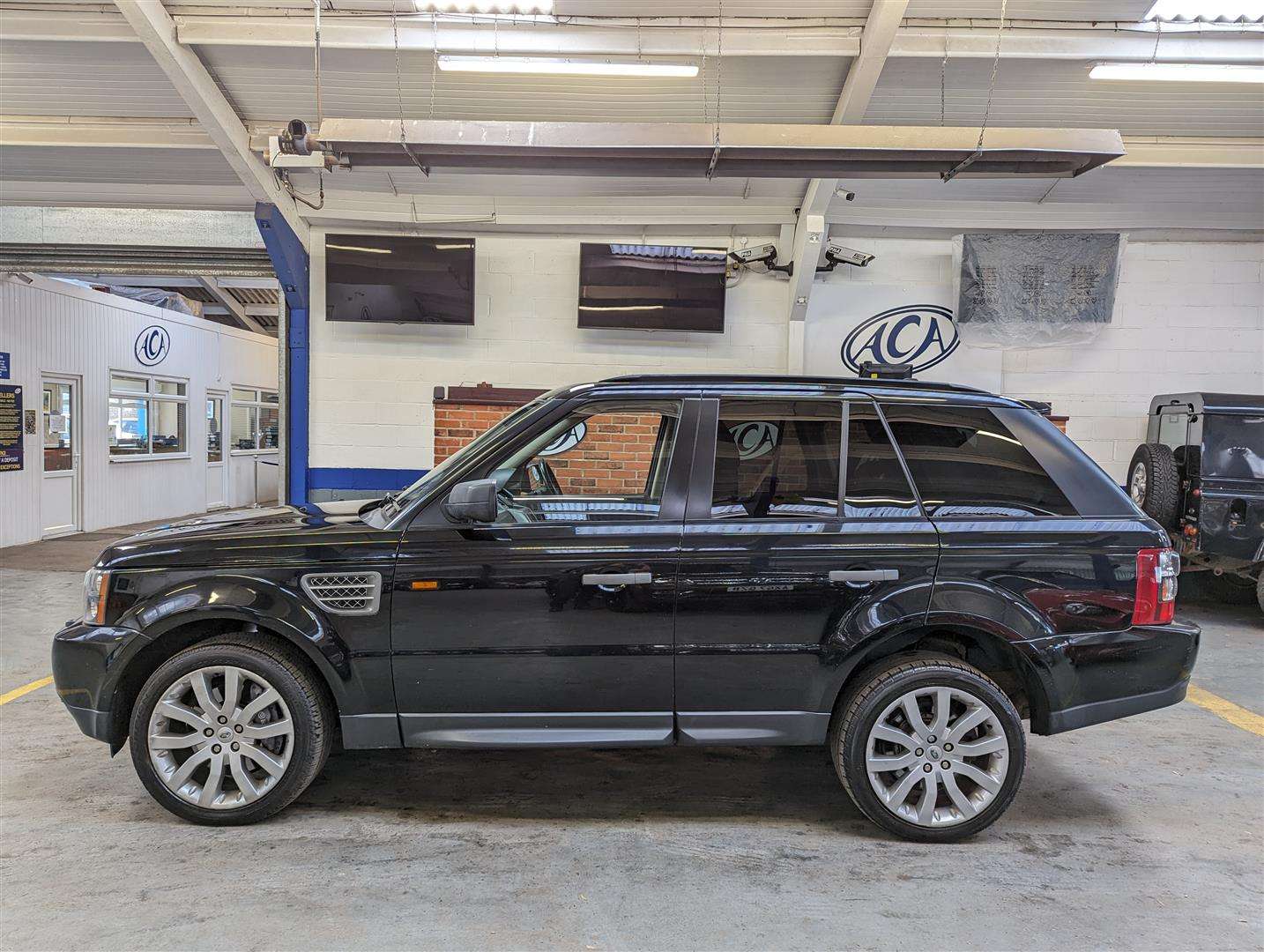 <p>2007 LAND ROVER RANGE ROVER SP HSE TDV8 AUTO</p>