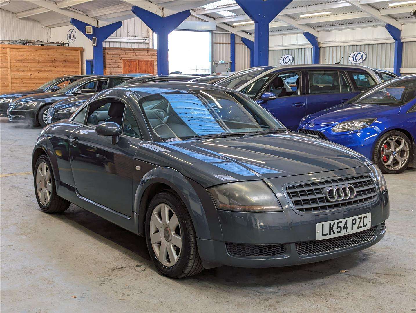 <p>2004 AUDI TT AUTO</p>